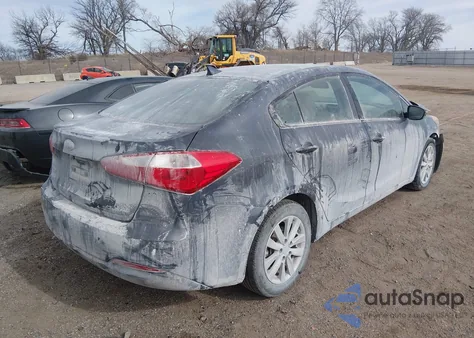 2014 Kia Forte Lx z USA, uszkodzony, nr VIN KNAFX4A61E5126326